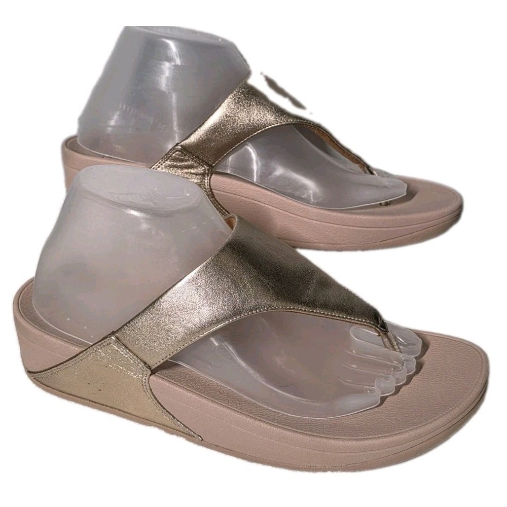 NWT ‎ Fitflop  Women's Size 10 Rose Gold Leather Lulu Thong Sandal
